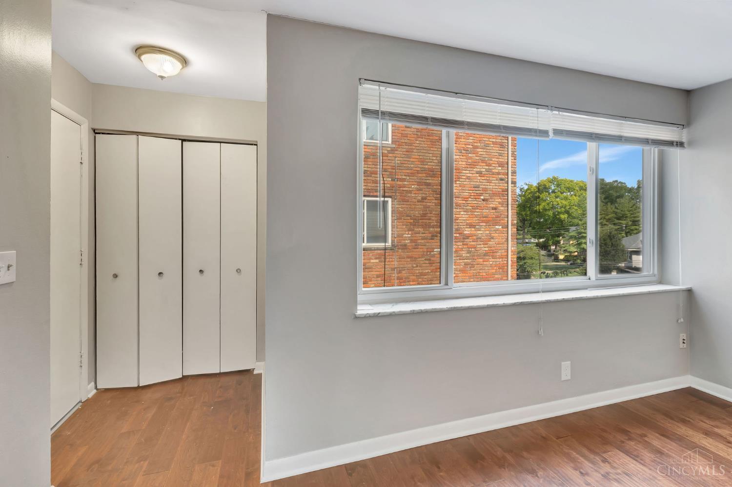 2270 Madison Road, Unit 3C Cincinnati, OH 45208 - Photo 5 of 32