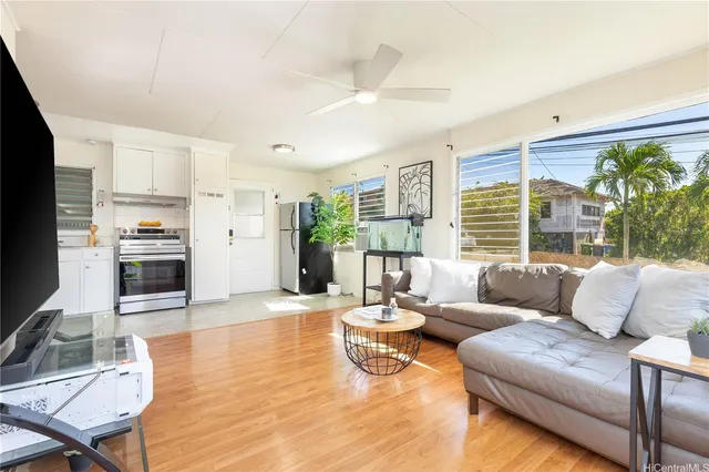 $899,000 | 99-354 Honohono Street, Aiea, HI 96701