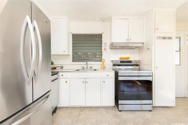 $899,000 | 99-354 Honohono Street, Aiea, HI 96701