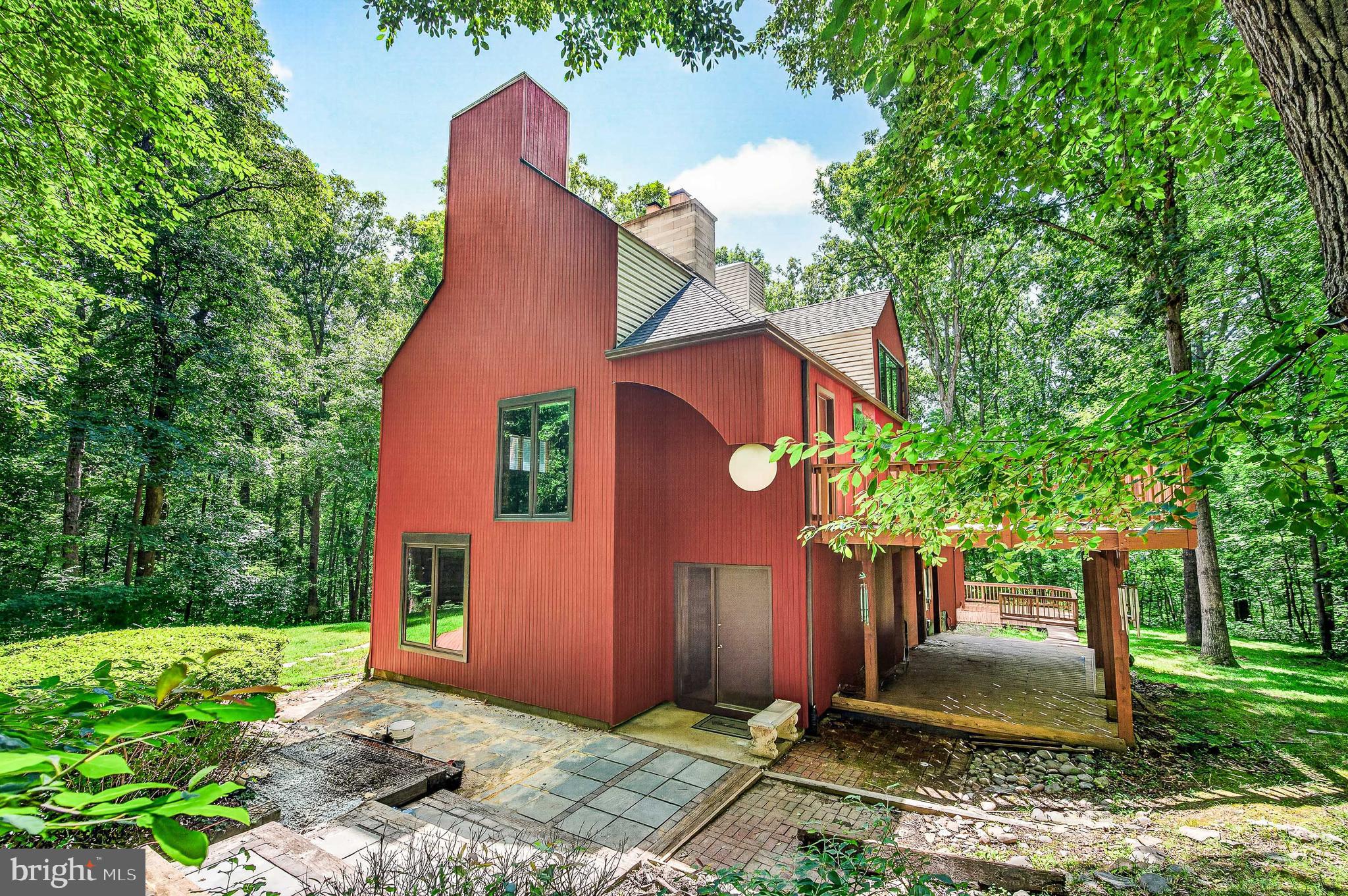 10817 Cross School Road Reston, VA 20191 - Photo 7 of 89 Front View