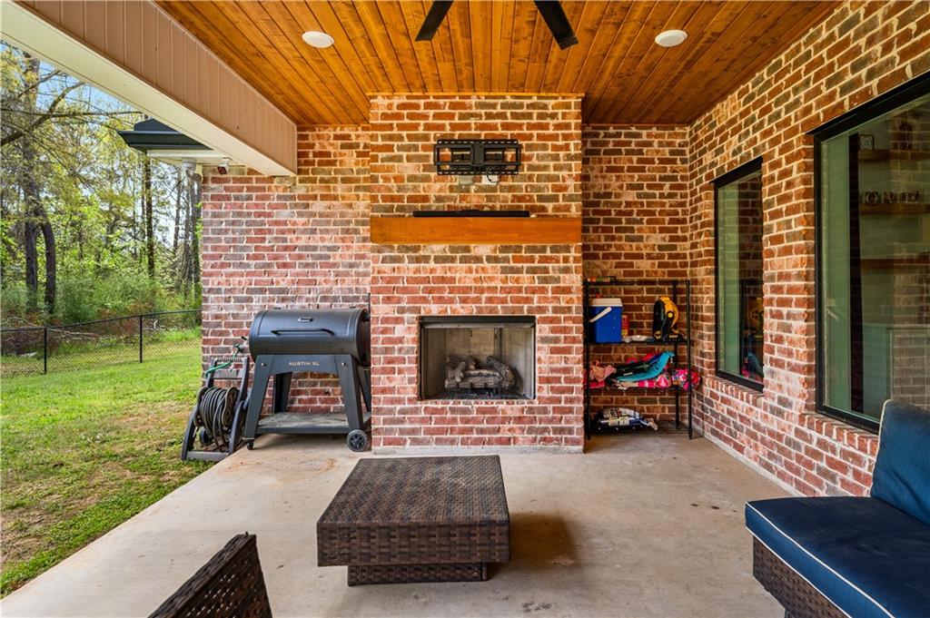 110 Walker Ferry Road Pollock, LA 71467 - Photo 34 of 51 Gallery Image 34