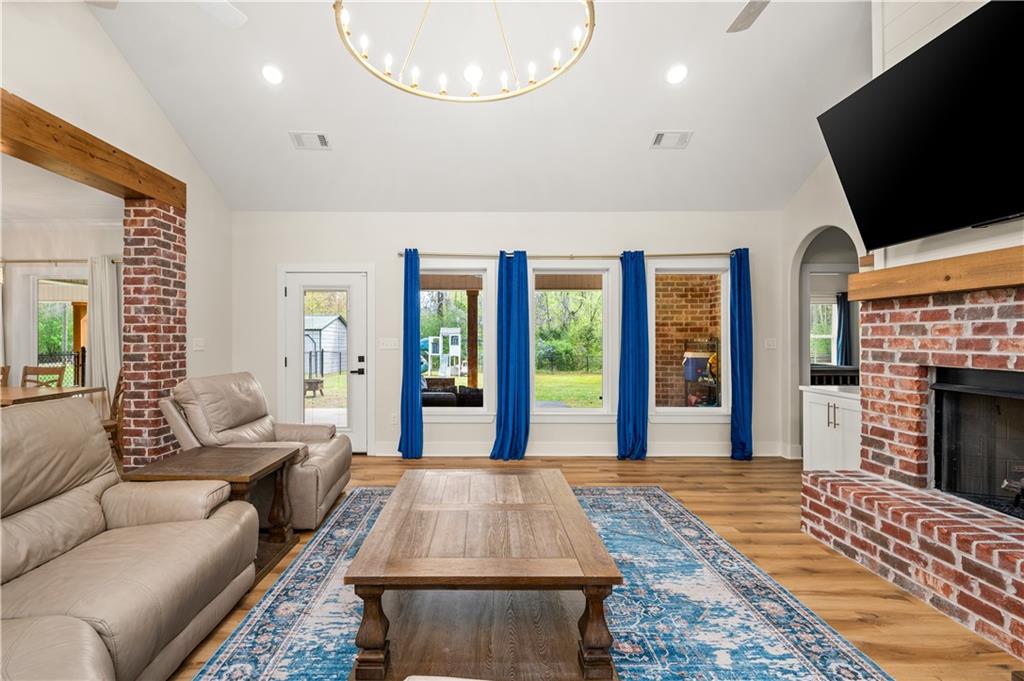 110 Walker Ferry Road Pollock, LA 71467 - Photo 6 of 51 Gallery Image 6