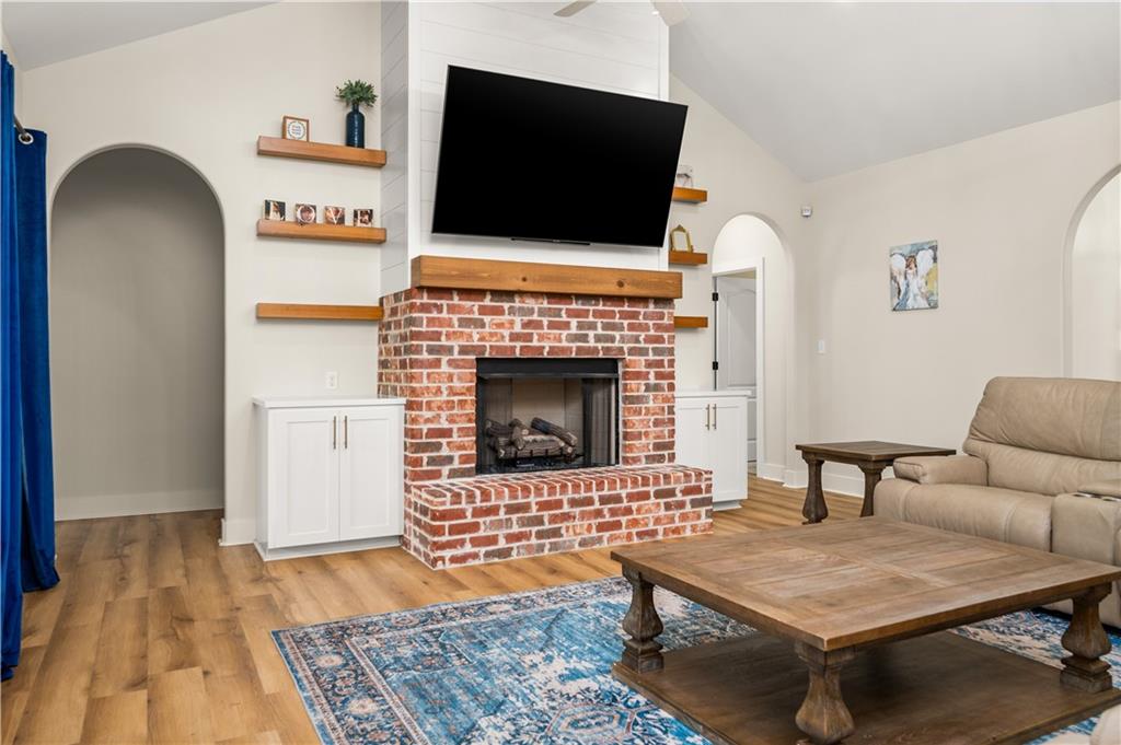110 Walker Ferry Road Pollock, LA 71467 - Photo 9 of 51 Gallery Image 9