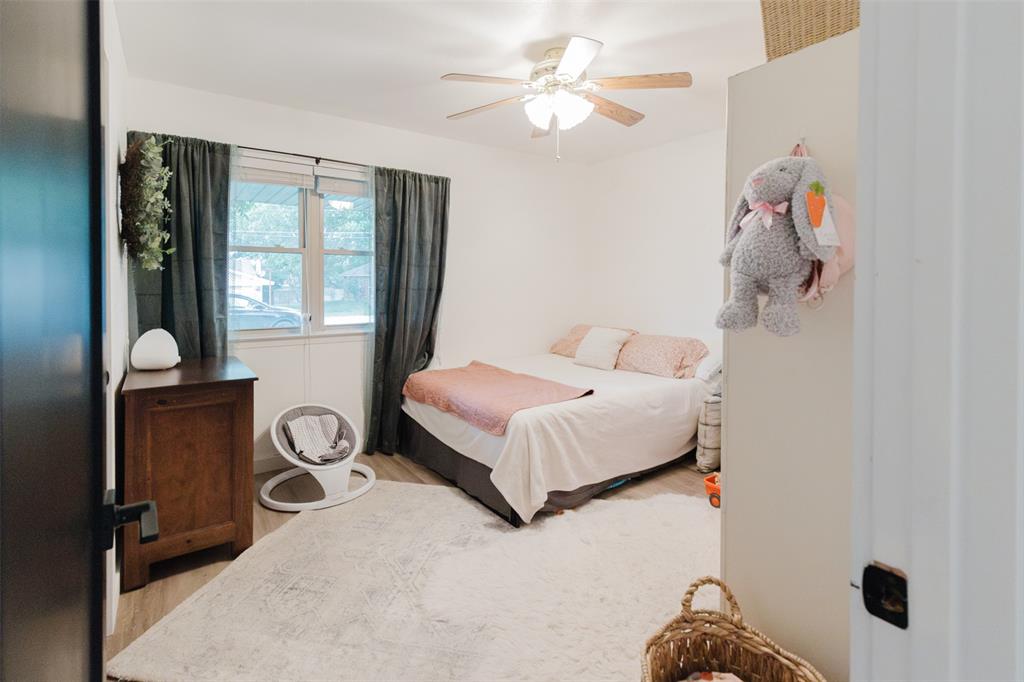 405 South Valcik Street Decatur, TX 76234 - Photo 13 of 26