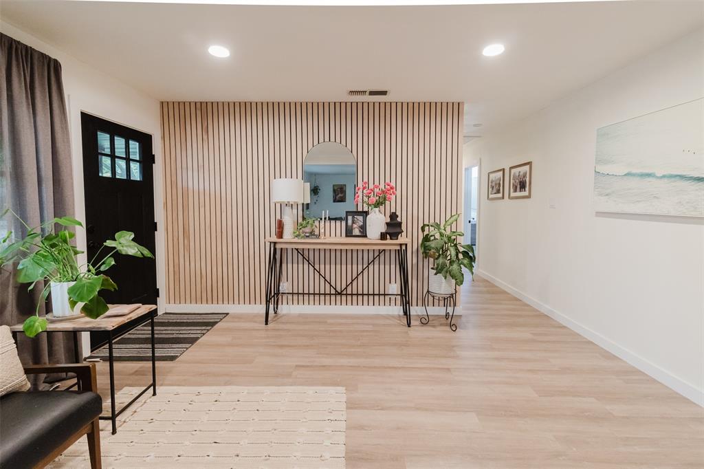 405 South Valcik Street Decatur, TX 76234 - Photo 2 of 26