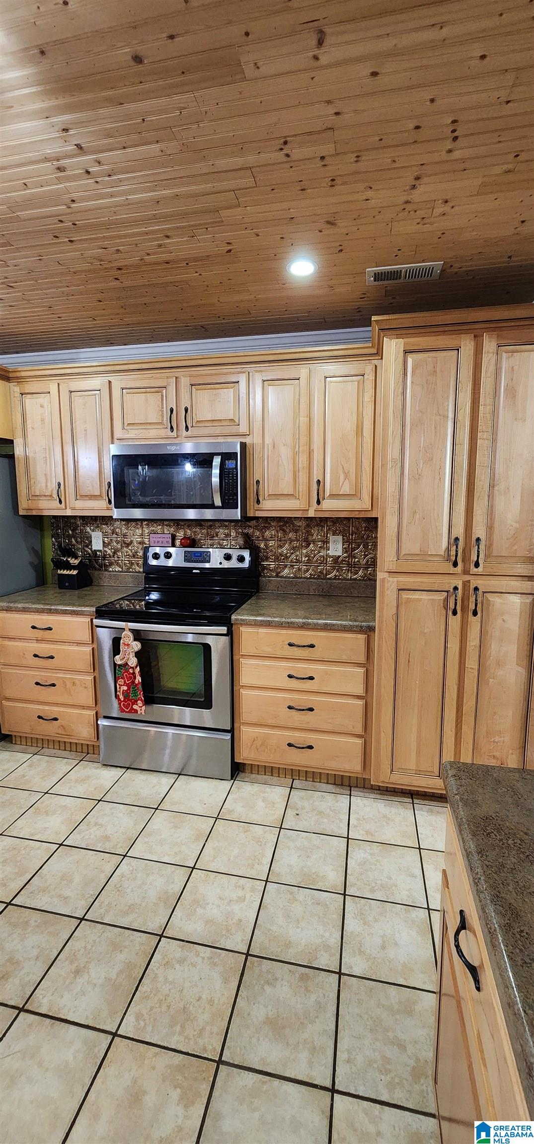 755 Co Highway 24 Springville, AL 35146 - Photo 5 of 53