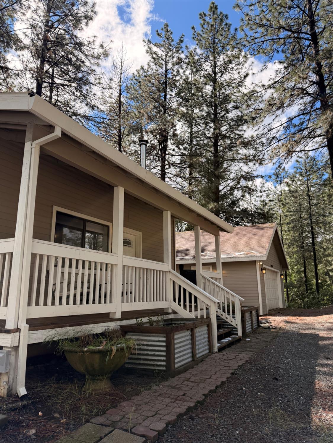 115 Main Street Gold Run, CA 95717 - Photo 9 of 73