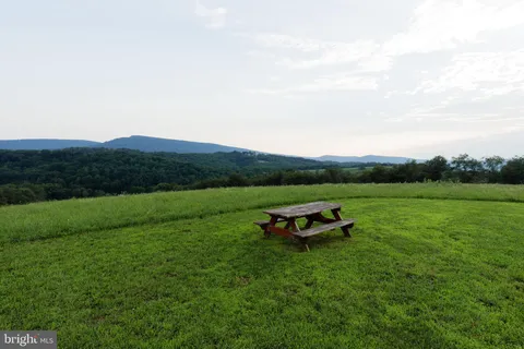 $1,497,000 | 333 New Bethel Church Road, Kempton, PA 19529