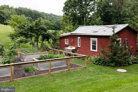 $1,497,000 | 333 New Bethel Church Road, Kempton, PA 19529