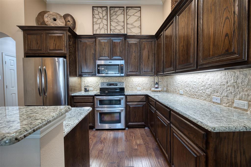 5671 Hummingbird Lane Fairview, TX 75069 - Photo 15 of 38