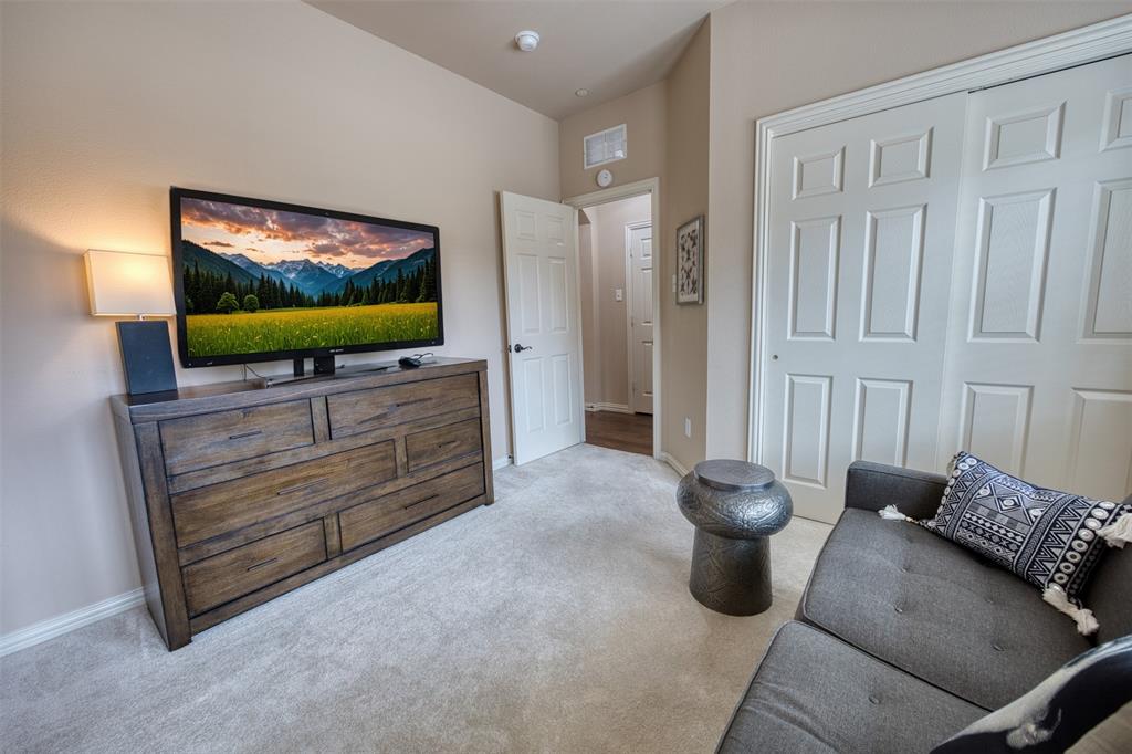 5671 Hummingbird Lane Fairview, TX 75069 - Photo 26 of 38 Bedroom 2