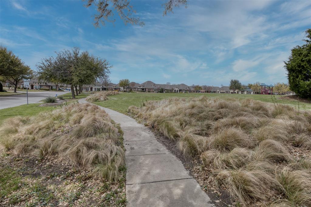 5671 Hummingbird Lane Fairview, TX 75069 - Photo 37 of 38