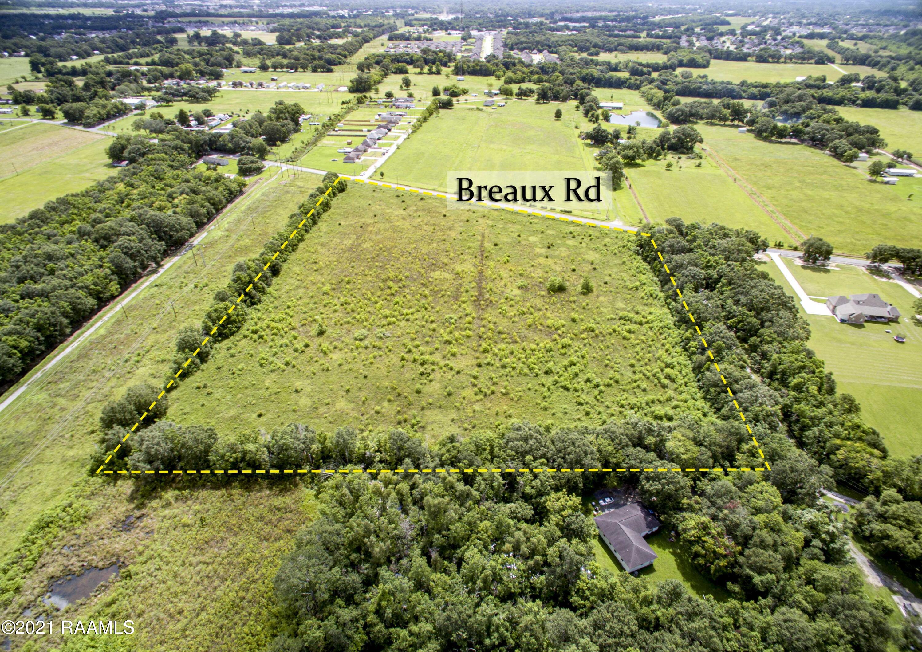 915 Breaux Road Lafayette, LA 70506 - Photo 2 of 9 Back View 2
