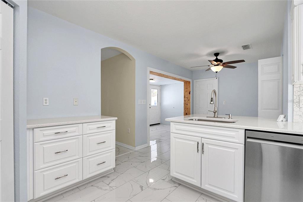 7336 Southwest 115th Place Ocala, FL 34476 - Photo 6 of 36