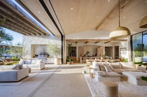 $23,000,000 | 14783 Roxbury Terrace, Rancho Santa Fe, CA 92067