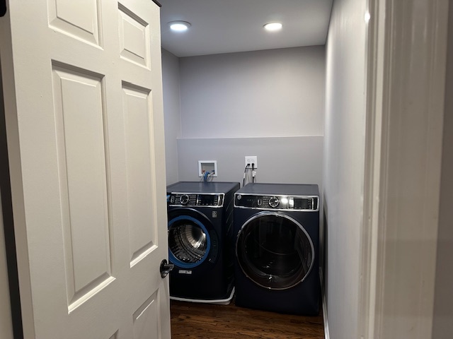 1253 West Illinois Avenue Palatine, IL 60067 - Photo 13 of 18 a view of washer and dryer in a utility room
