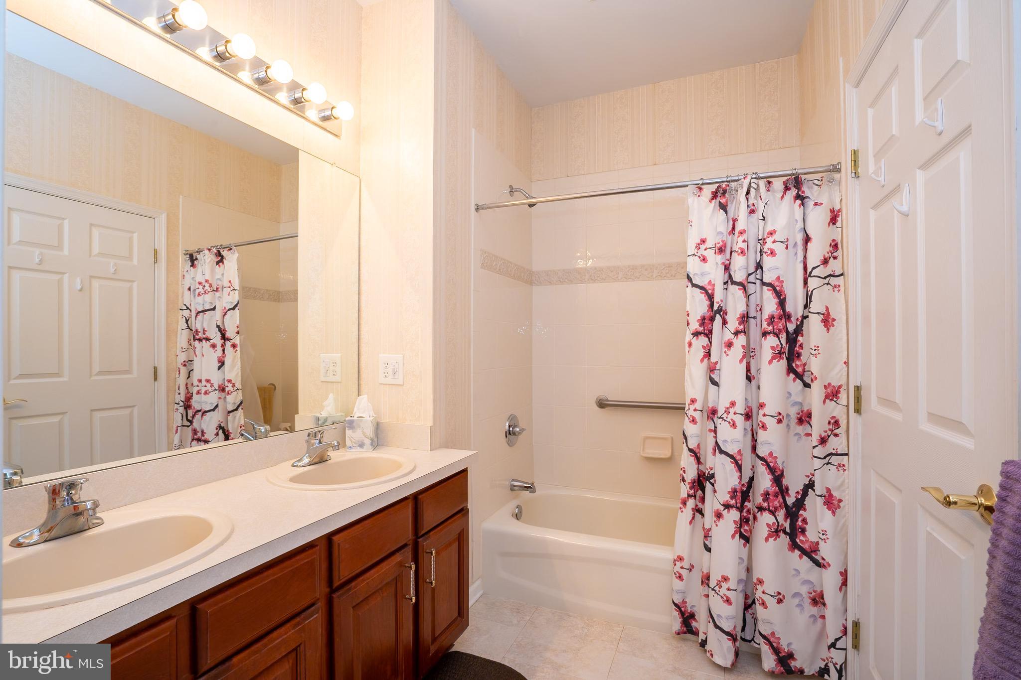 21 Meadowlark Drive Hamilton, NJ 08690 - Photo 19 of 24