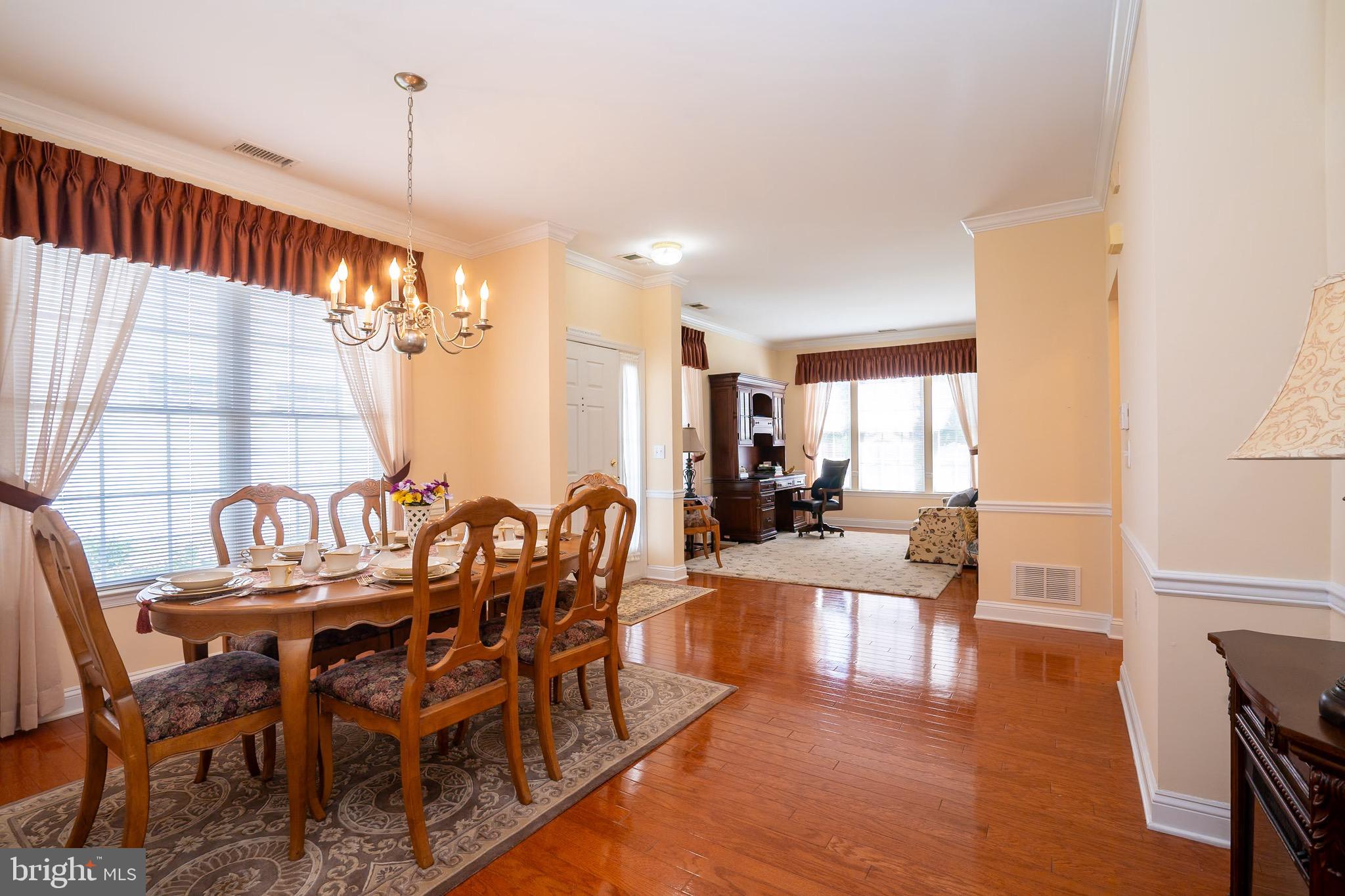 21 Meadowlark Drive Hamilton, NJ 08690 - Photo 8 of 24