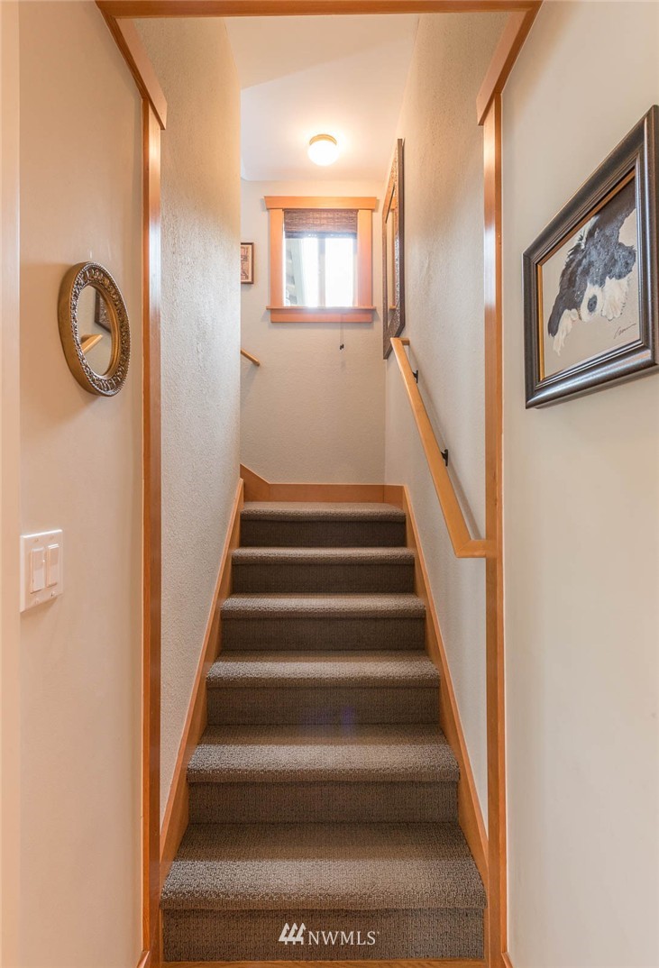 21432 Tramp Harbor Road Southwest Vashon, WA 98070 - Photo 15 of 25