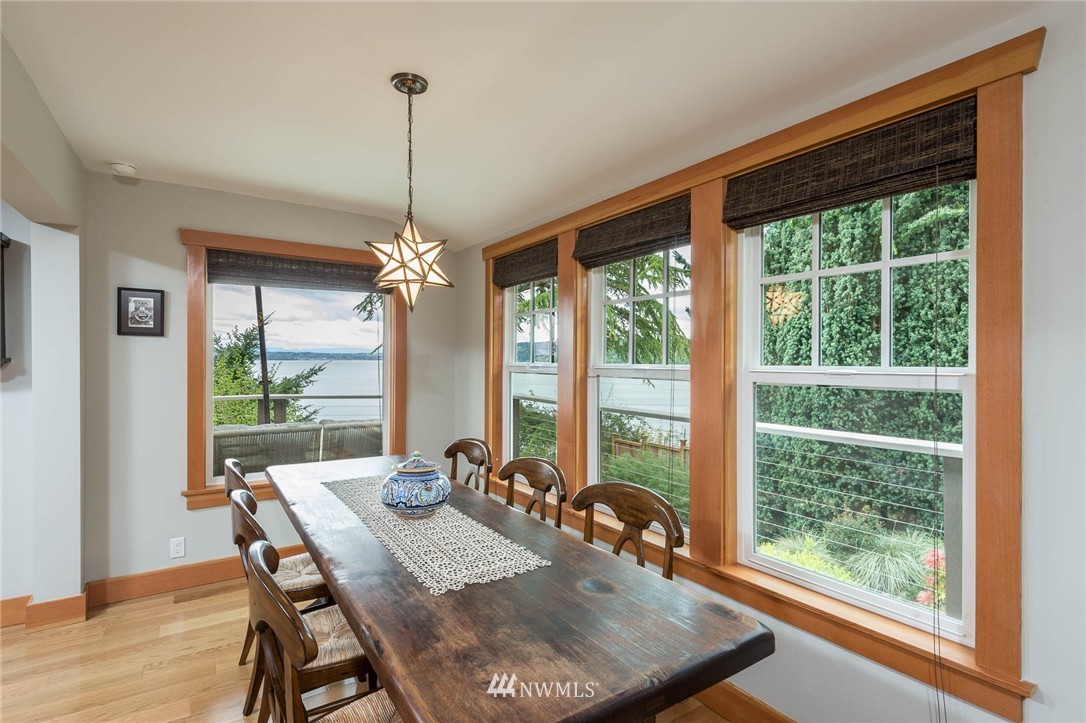 21432 Tramp Harbor Road Southwest Vashon, WA 98070 - Photo 4 of 25