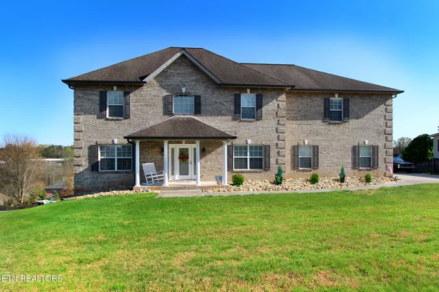 $629,900 | 3531 Hubbs Crossing Lane, Knoxville, TN 37938