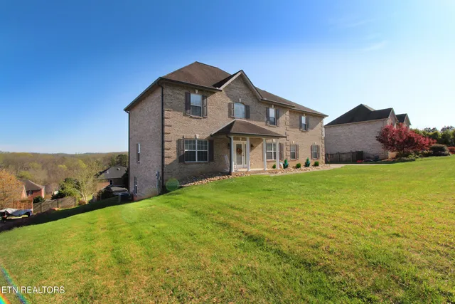 $629,900 | 3531 Hubbs Crossing Lane, Knoxville, TN 37938