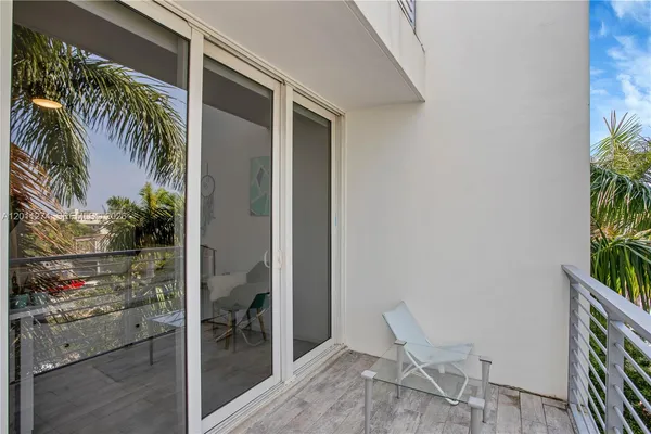 $6,800 | 87 North Shore Drive, Miami Beach, FL 33141