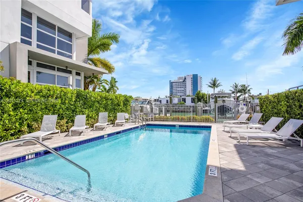 $6,800 | 87 North Shore Drive, Miami Beach, FL 33141