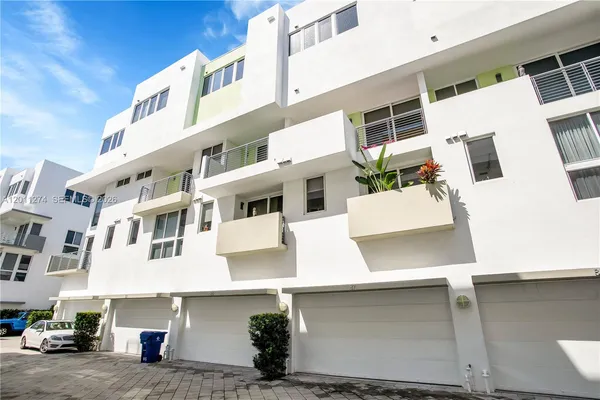 $6,800 | 87 North Shore Drive, Miami Beach, FL 33141