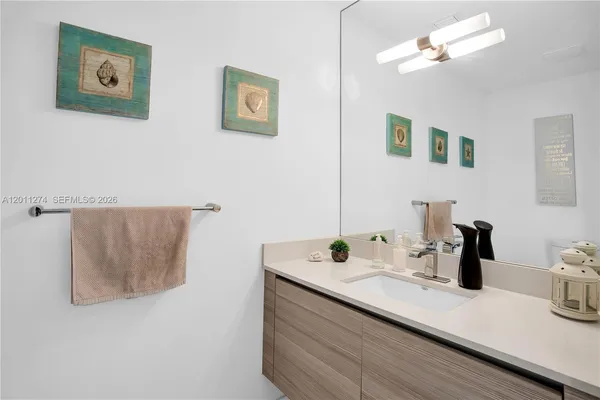 $6,800 | 87 North Shore Drive, Miami Beach, FL 33141