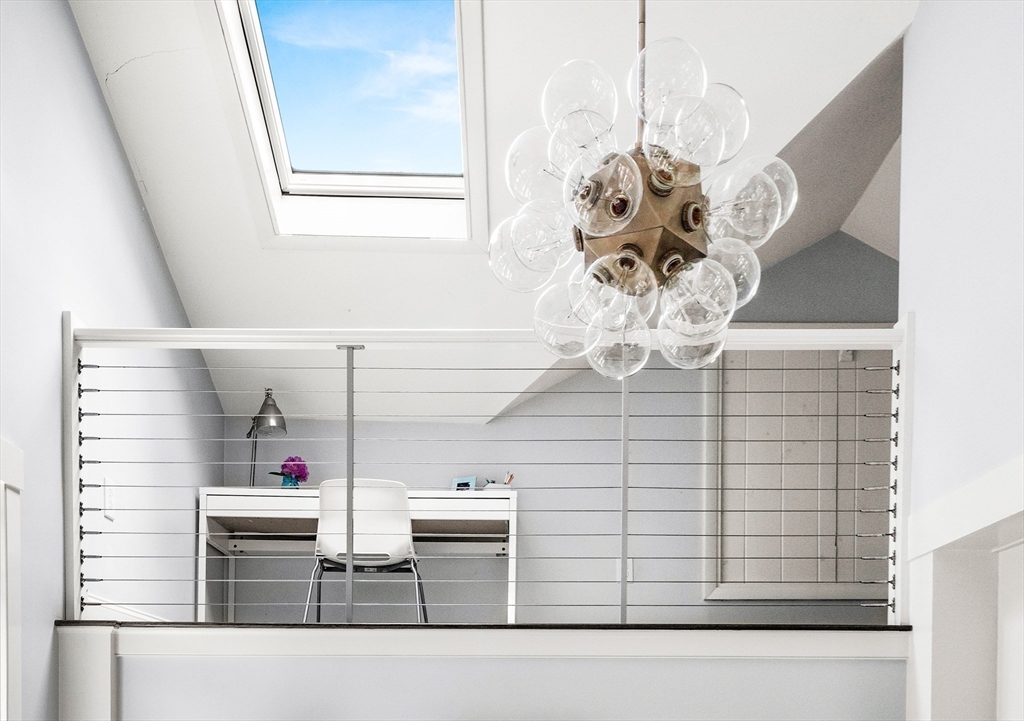 56 Postgate Road Hamilton, MA 01982 - Photo 8 of 29