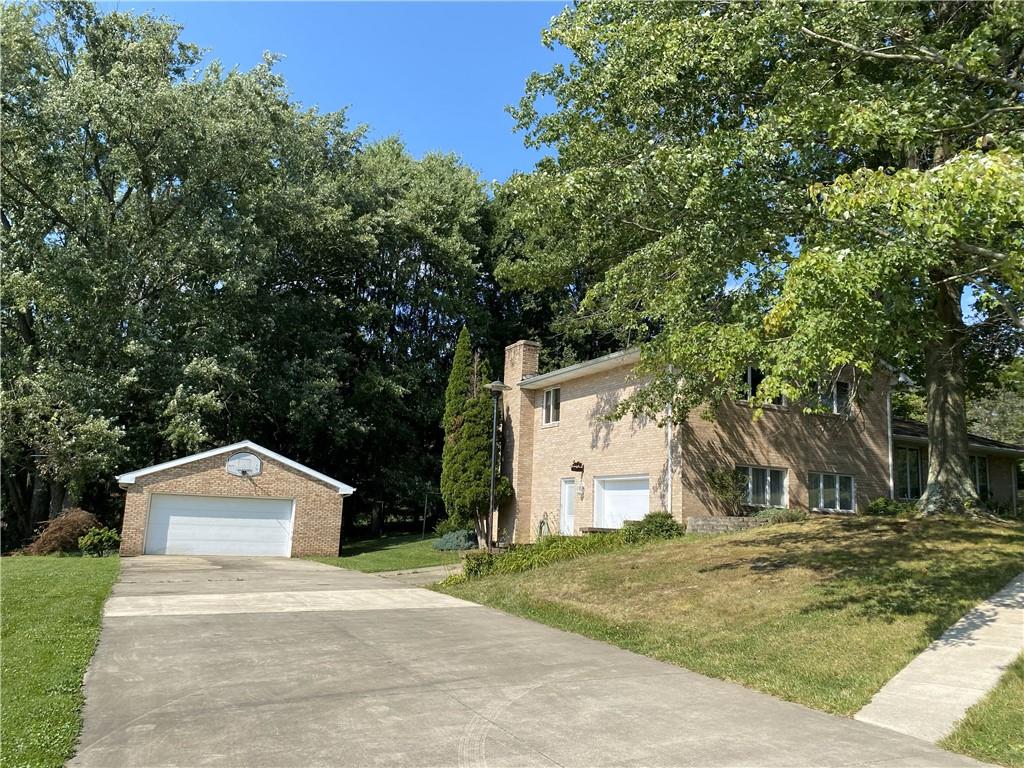 1169 Kings Chapel Road New Castle, PA 16105 - Photo 4 of 31 Gallery Image 4