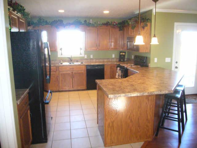 703 Tuck Road Lafayette, TN 37083 - Photo 5 of 17 Gallery Image 5