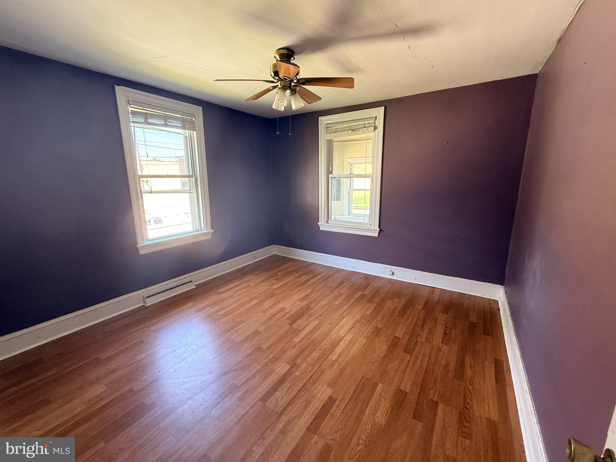7600 Rising Sun Avenue Philadelphia, PA 19111 - Photo 22 of 36 Bright, airy room with purple walls.
