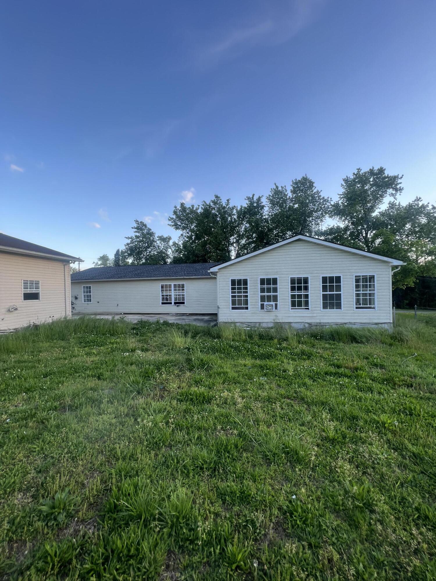 375 Price Circle Spring City, TN 37381 - Photo 7 of 24 036716EB-0793-444F-B6A0-1BAA3EBCF5B8