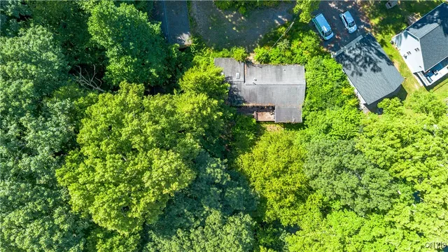 $1,000,000 | 36 Whitewood Tract, Granby, NY 13135