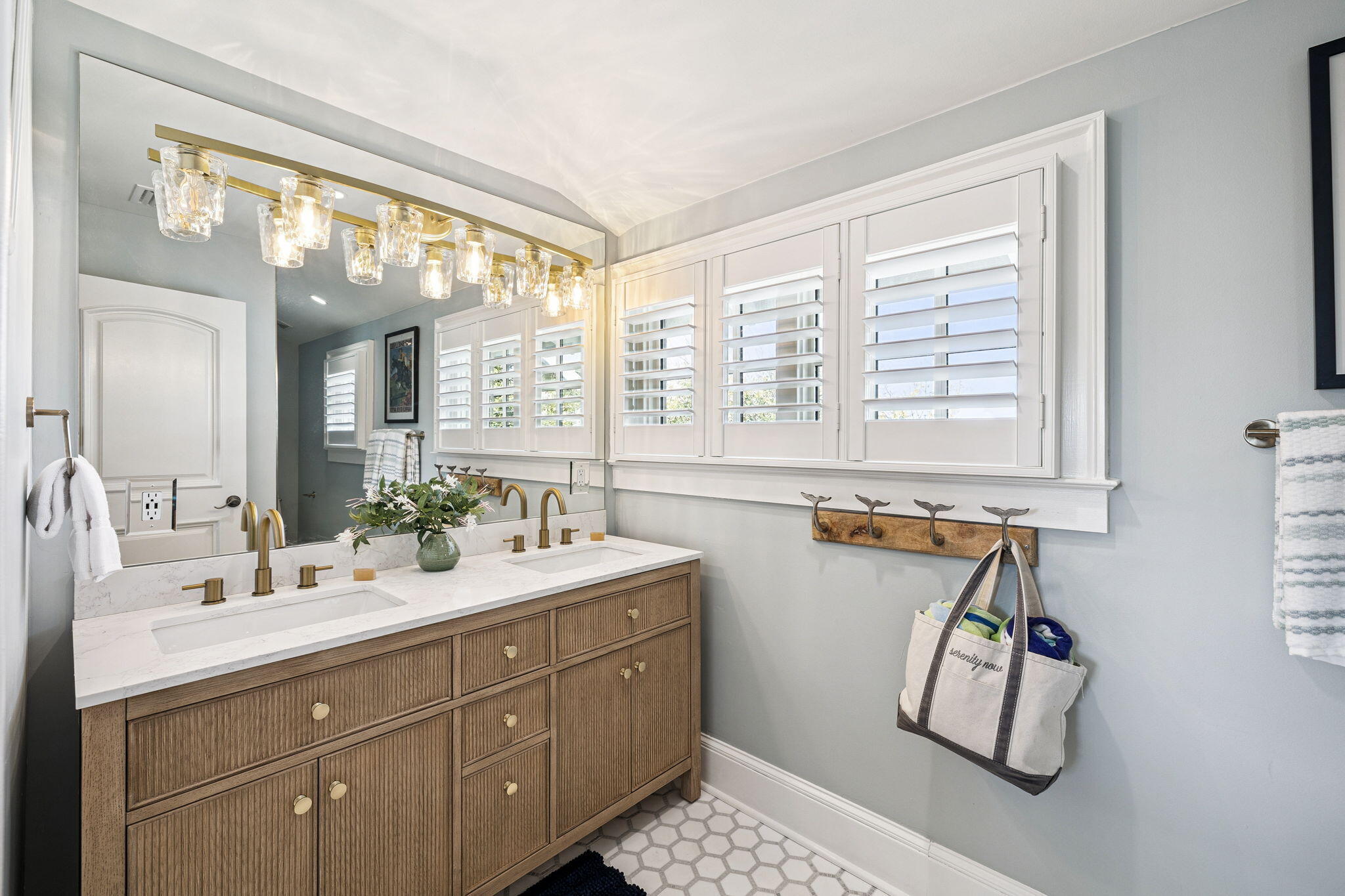 216 Round Road Rosemary Beach, FL 32461 - Photo 44 of 58 3rd Floor Bath