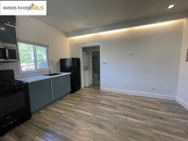 $749,000 | 2304 East 22nd Street, Oakland, CA 94601