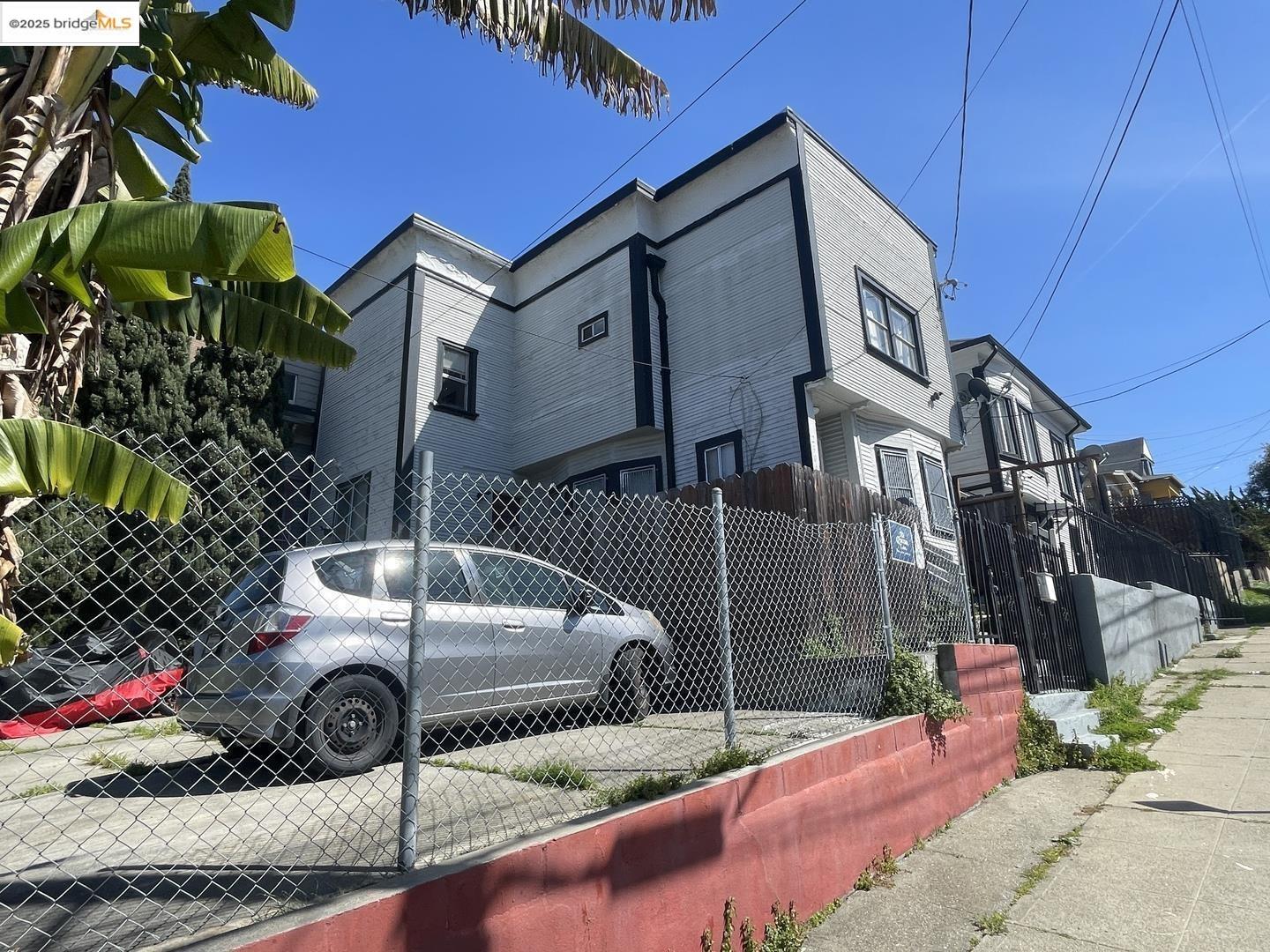 2304 East 22nd Street Oakland, CA 94601 - Photo 8 of 8