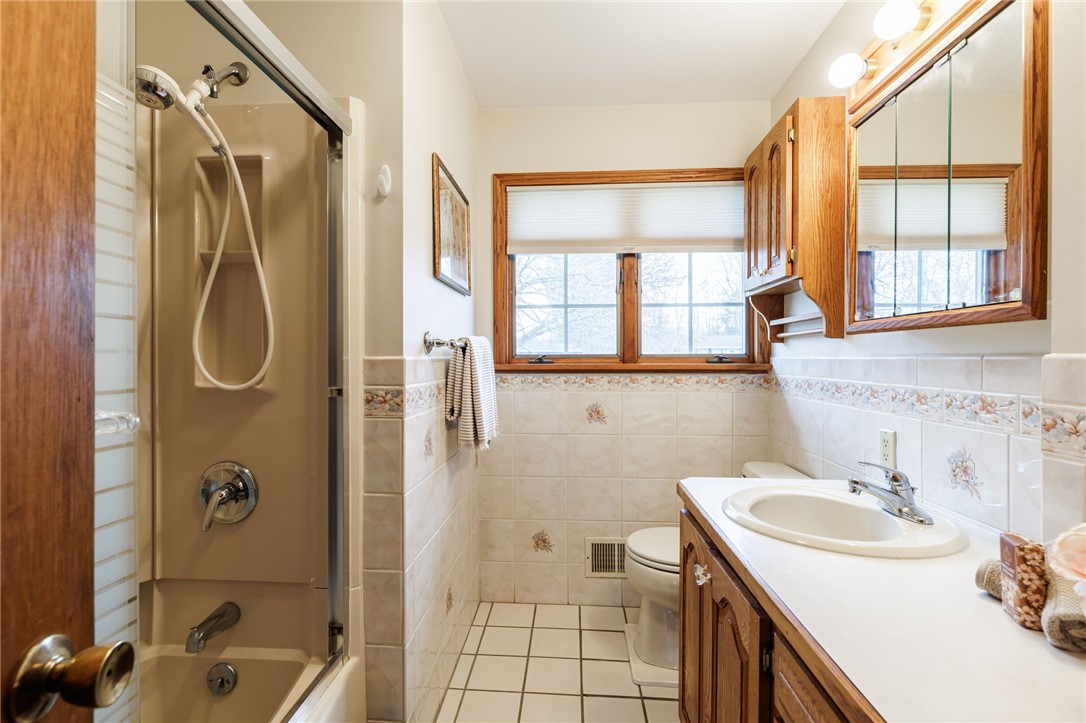 41 Fox Chapel Road Henrietta, NY 14534 - Photo 15 of 20