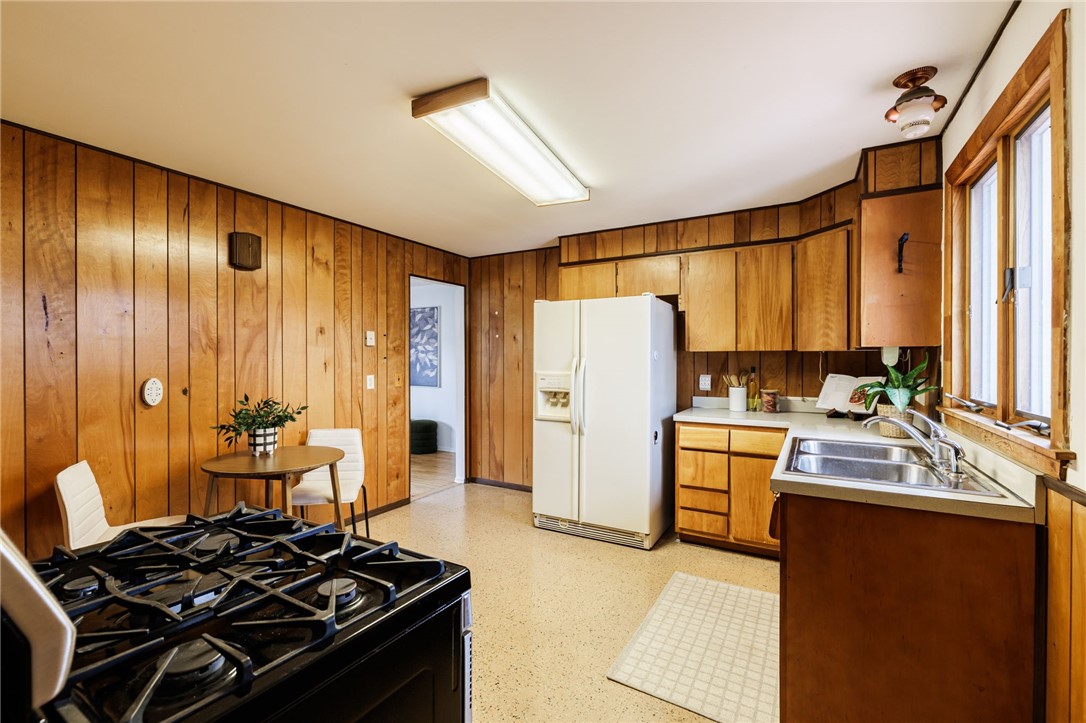 41 Fox Chapel Road Henrietta, NY 14534 - Photo 8 of 20