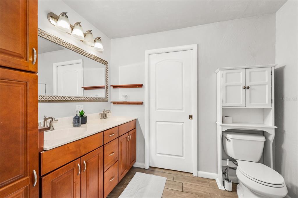 8604 Northwest 1st Avenue Gainesville, FL 32607 - Photo 17 of 46