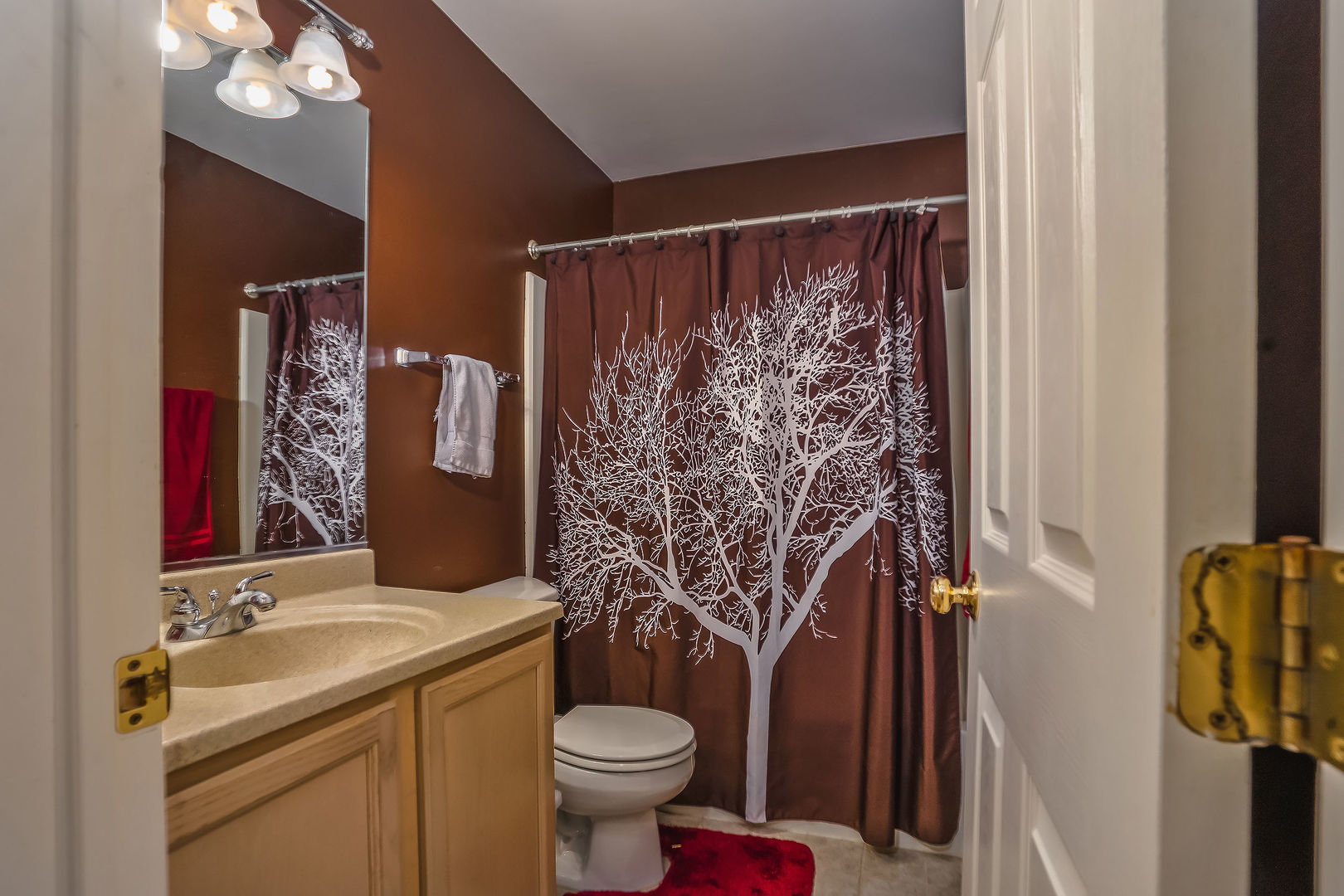 1394 Ridge Road South Elgin, IL 60177 - Photo 7 of 22 a bathroom with a sink toilet and shower