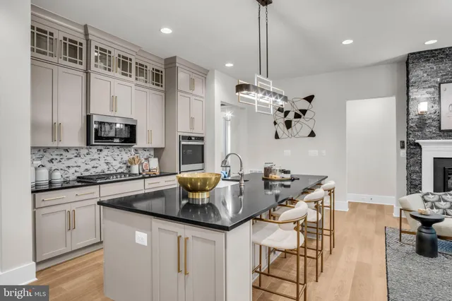 $665,000 | 39 Reedgrass Way, Gettysburg, PA 17325