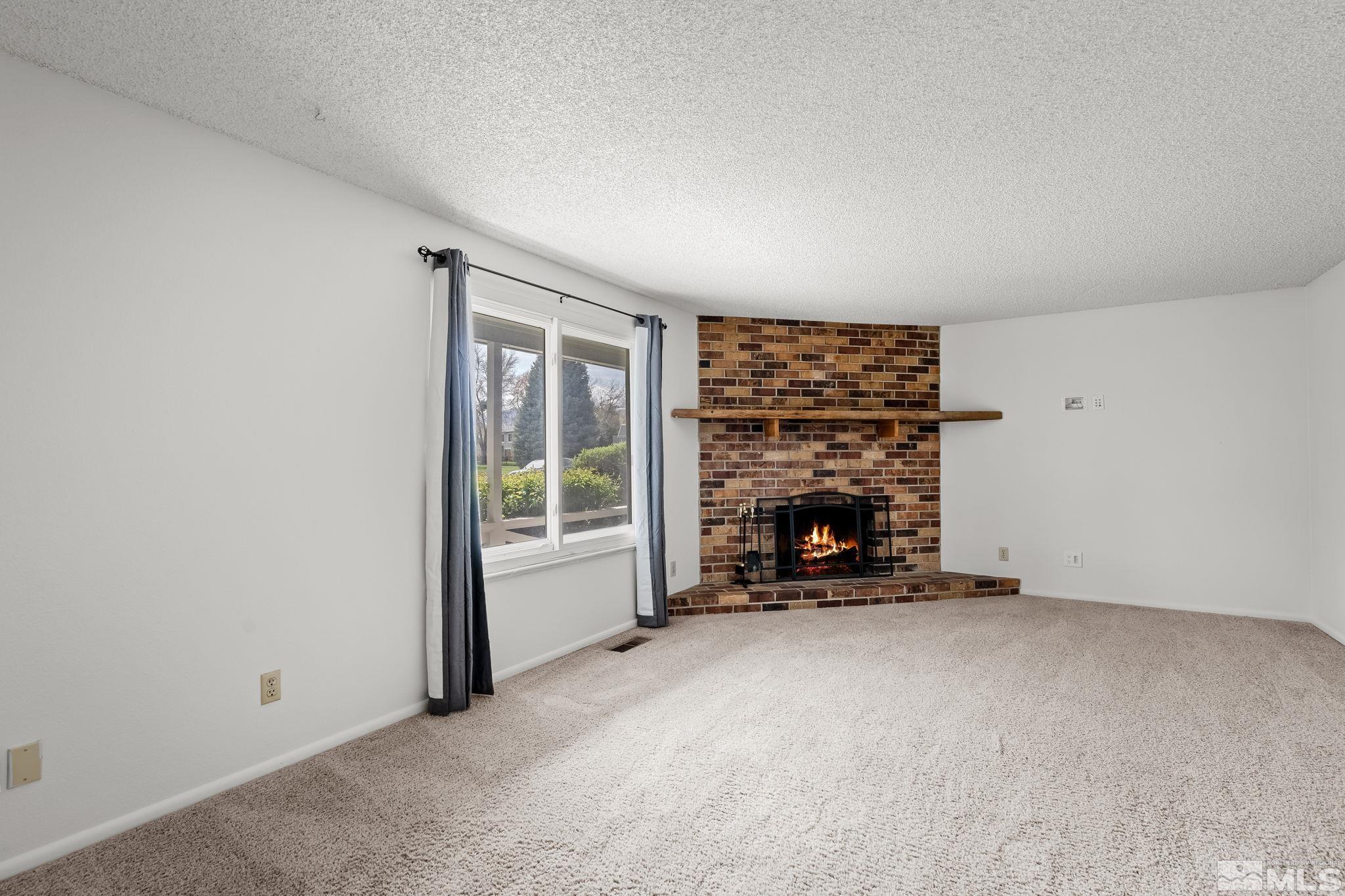 1175 East Huffaker Lane Reno, NV 89511 - Photo 8 of 20 Photo 8