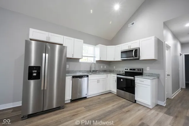 $1,449 | 2038 East Maryland Street, Indianapolis, IN 46201