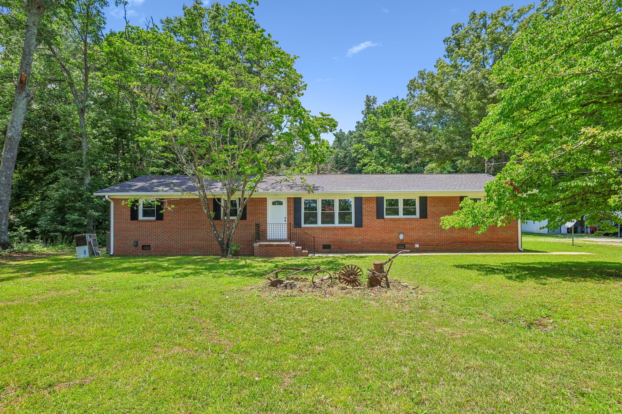 512 New Rock Creek Road Tullahoma, TN 37388 - Photo 1 of 32
