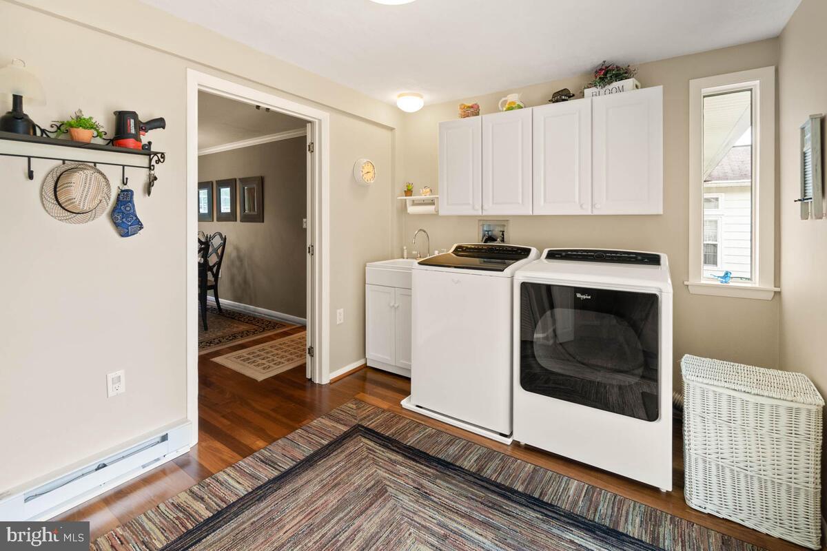 13132 Penn Shop Road Mount Airy, MD 21771 - Photo 12 of 50 Laundry Room