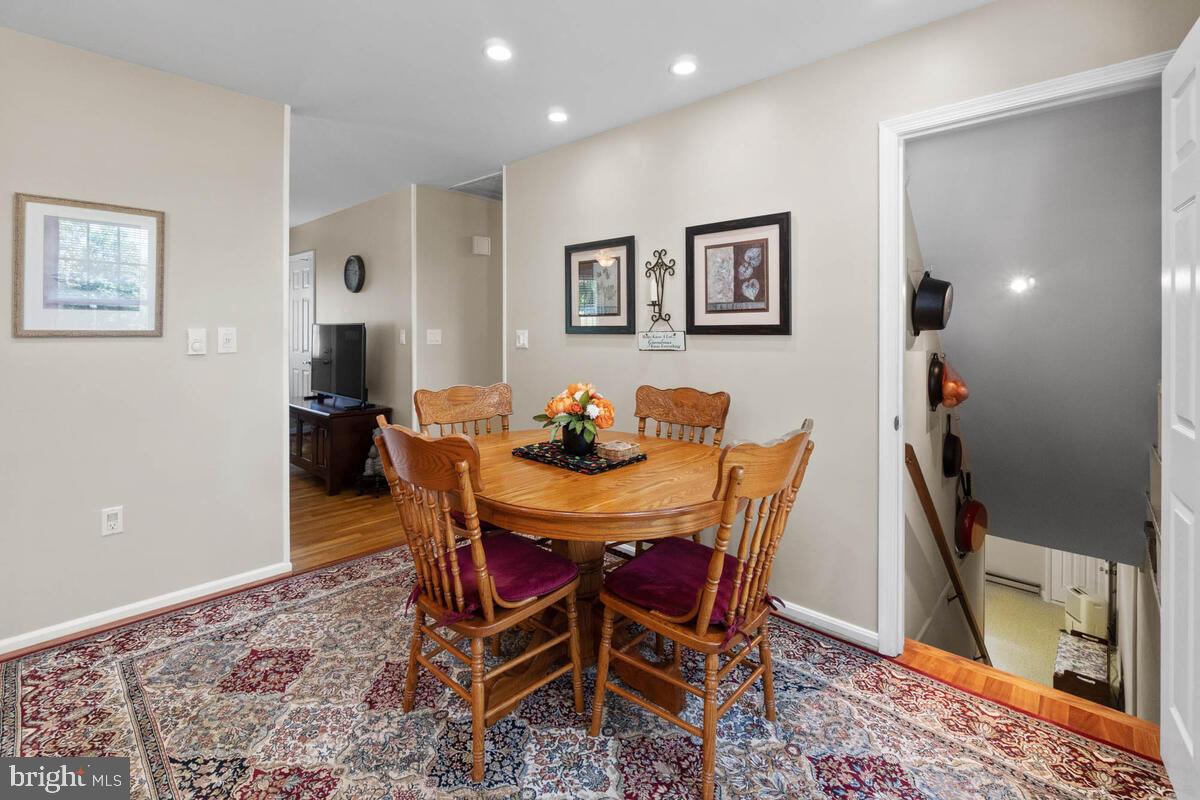 Breakfast Nook