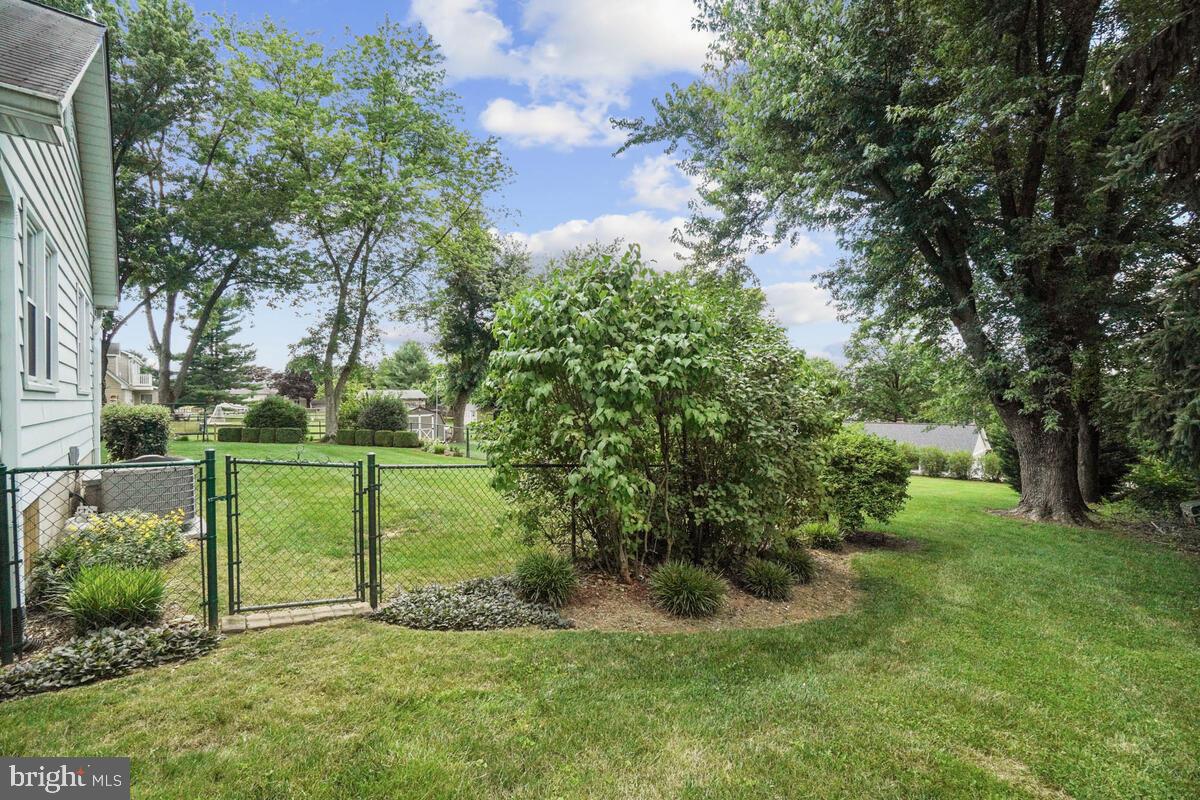 13132 Penn Shop Road Mount Airy, MD 21771 - Photo 42 of 50 Side Yard